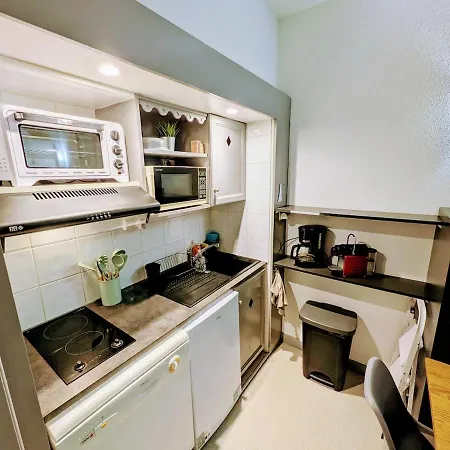 Le Joli Terra'cottage سانت لاري سولون