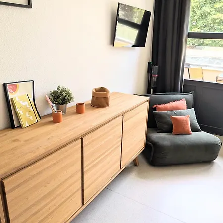 Le Joli Terra'cottage Апартаменты *